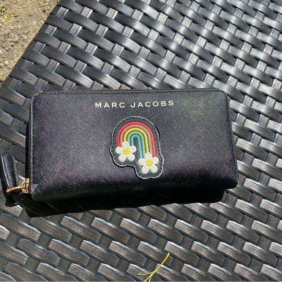 Marc Jacobs Black Wallet with Rainbow Patch - Picture 1 of 5
